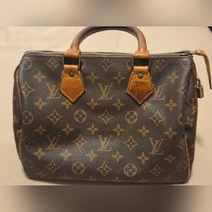 GUC Louis Vuitton Malletier Speedy 30